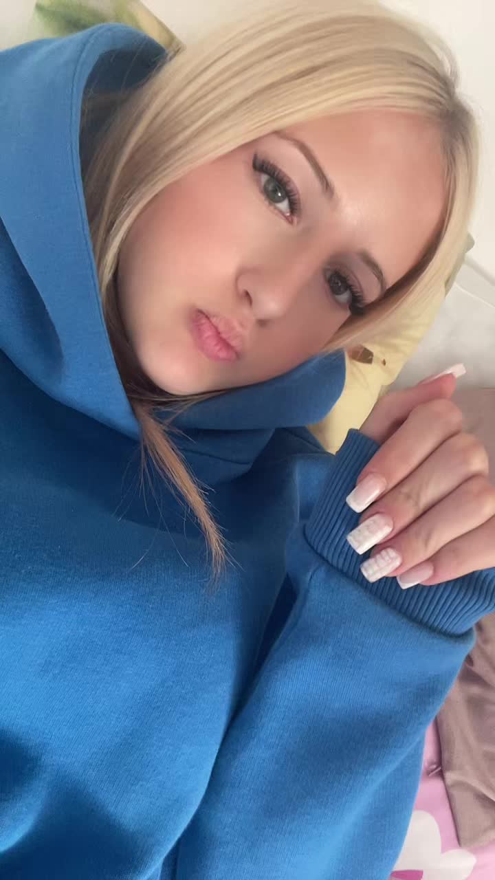 @Juna 🦦
