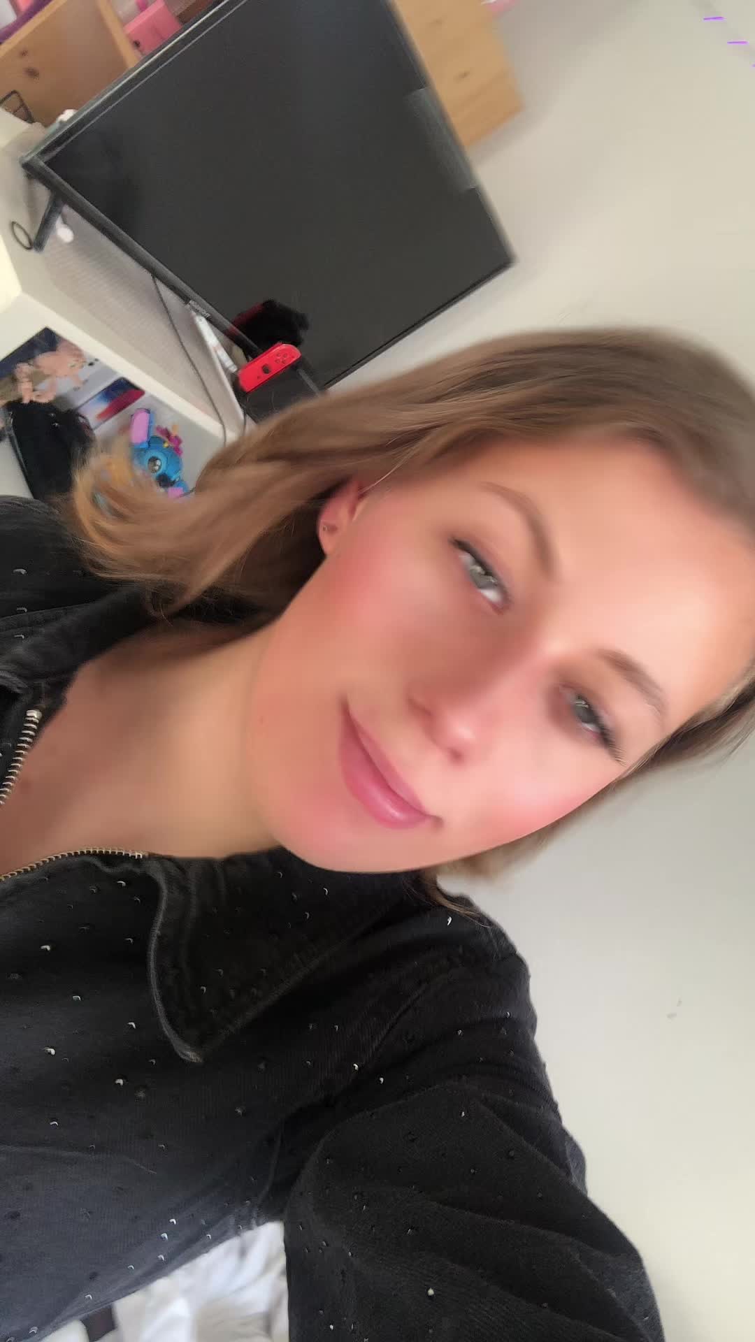 @Hannah-Amalia