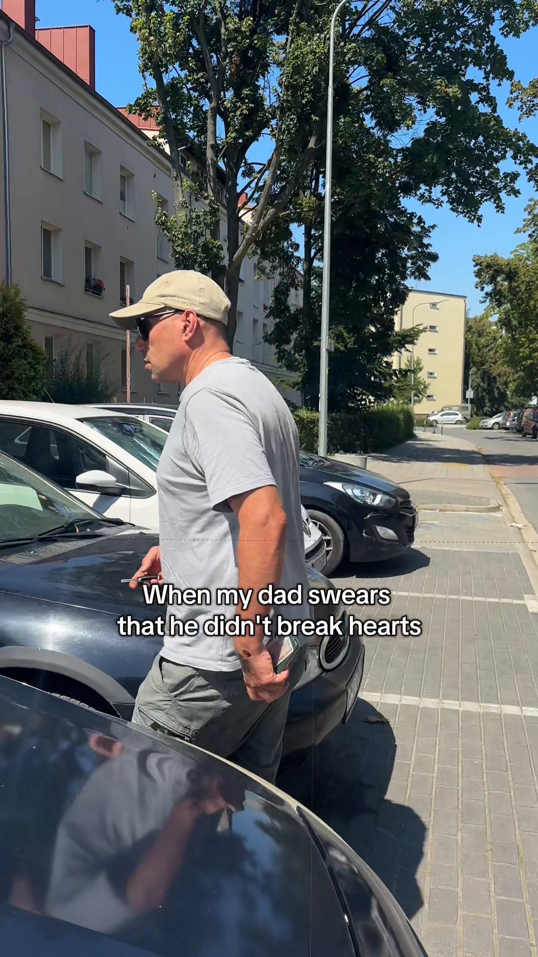 @Monia