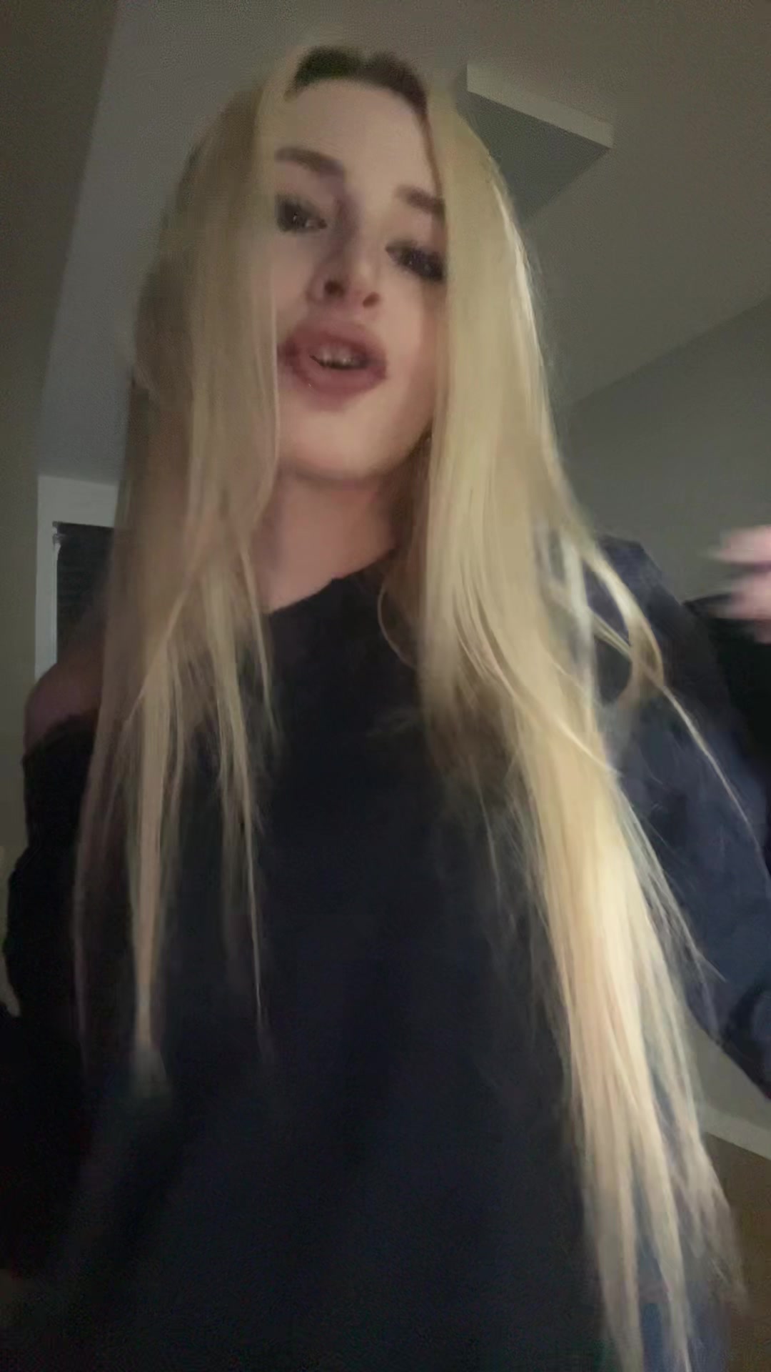 @kisswnnyc