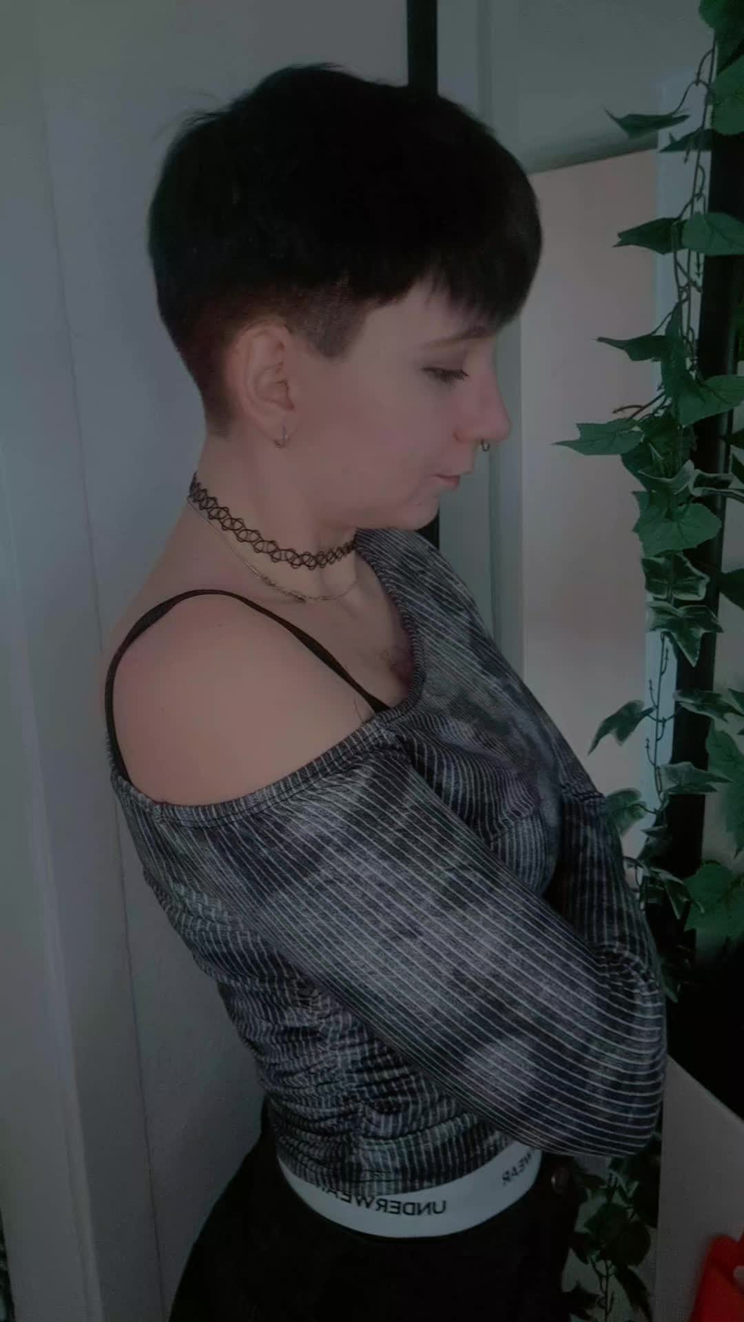@Nachtfalter🦋