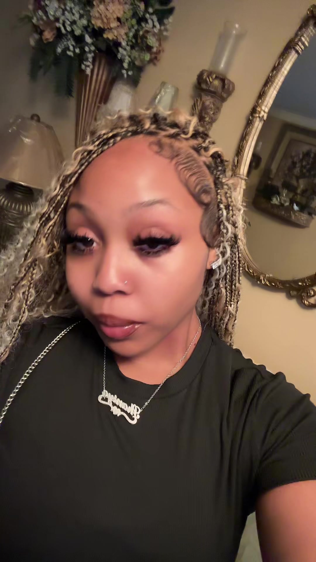 @shaniya janai