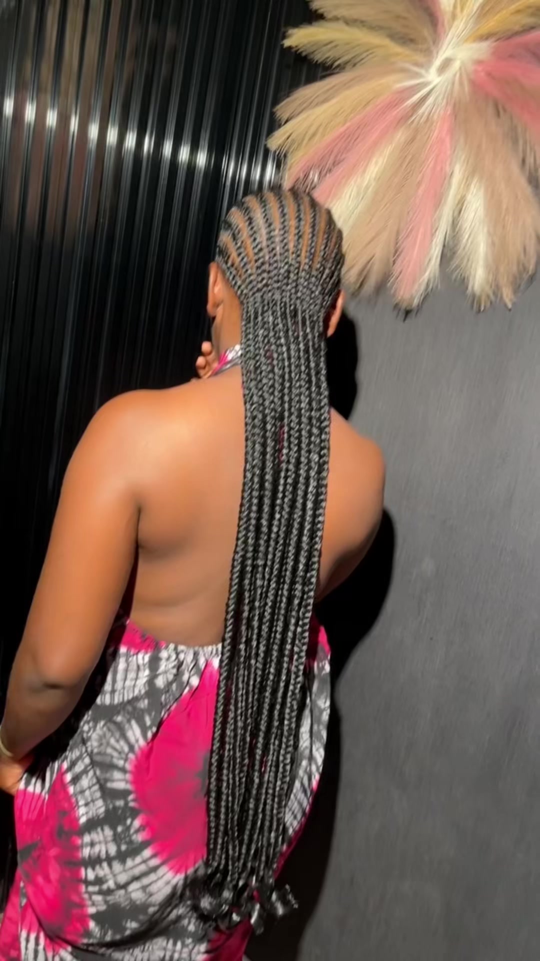 @Hairbyamaka2