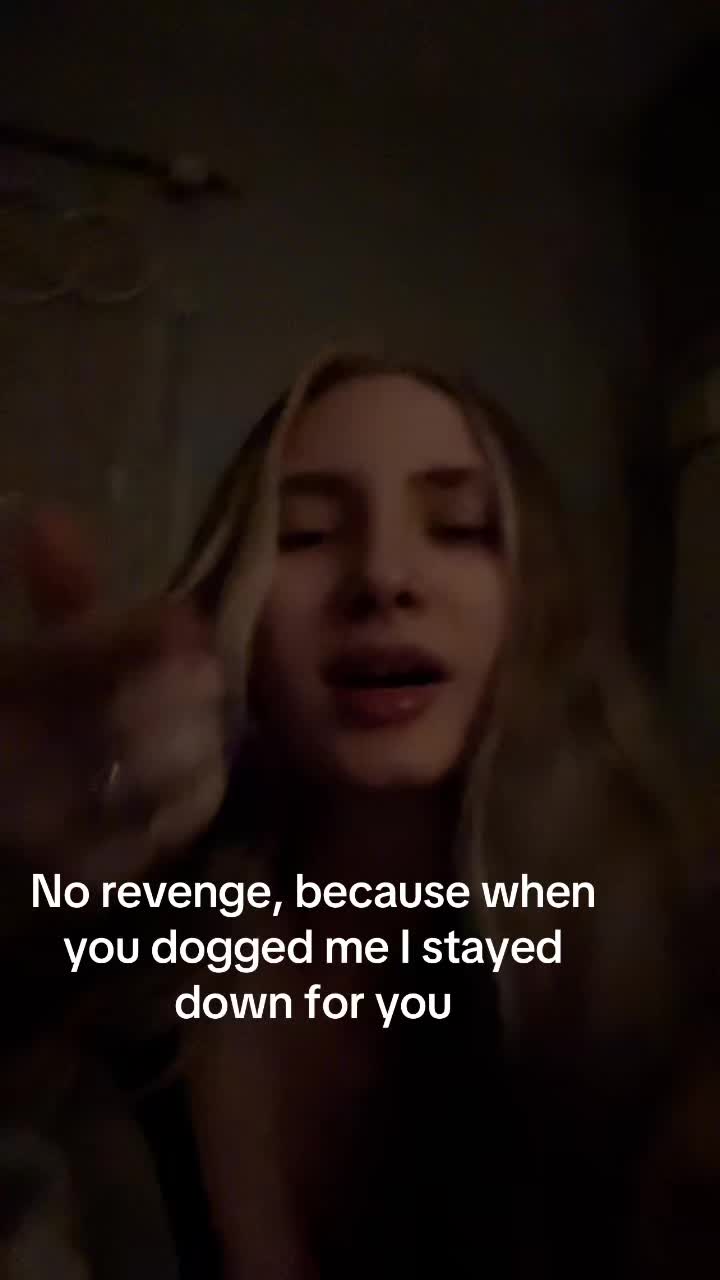 @👀