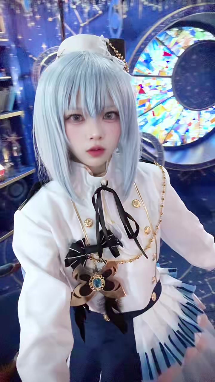 @おじぎ ねね