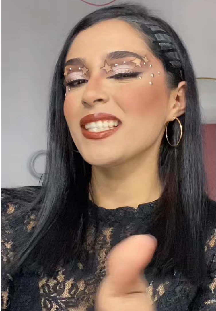@JENN HERN&Aacute;NDEZ