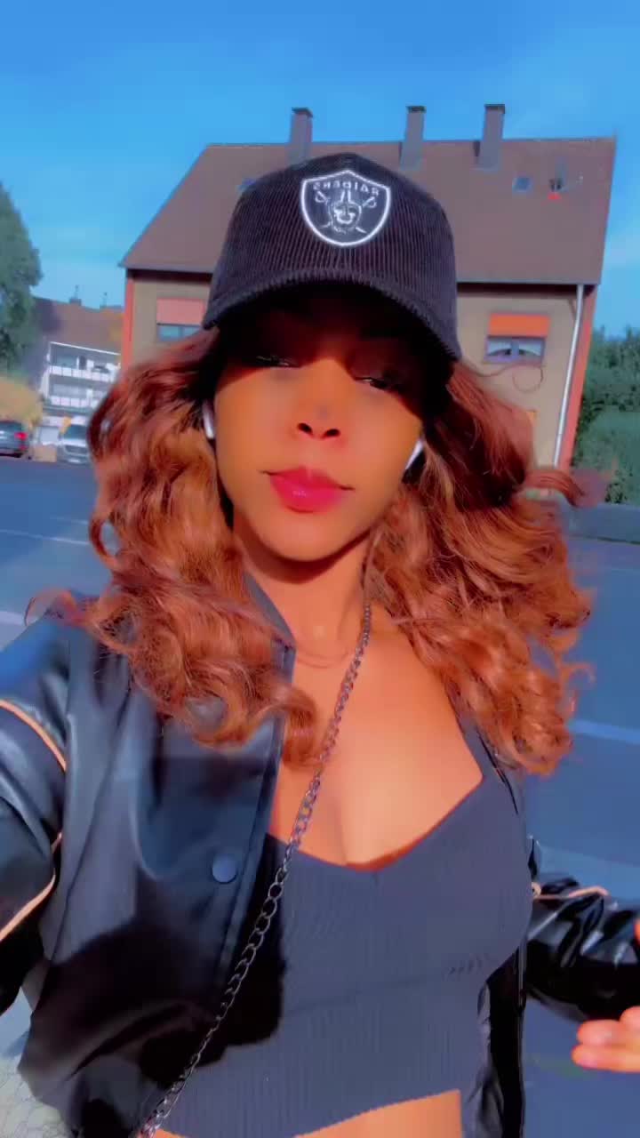 @Sexy Maman🇬🇳🇩🇪