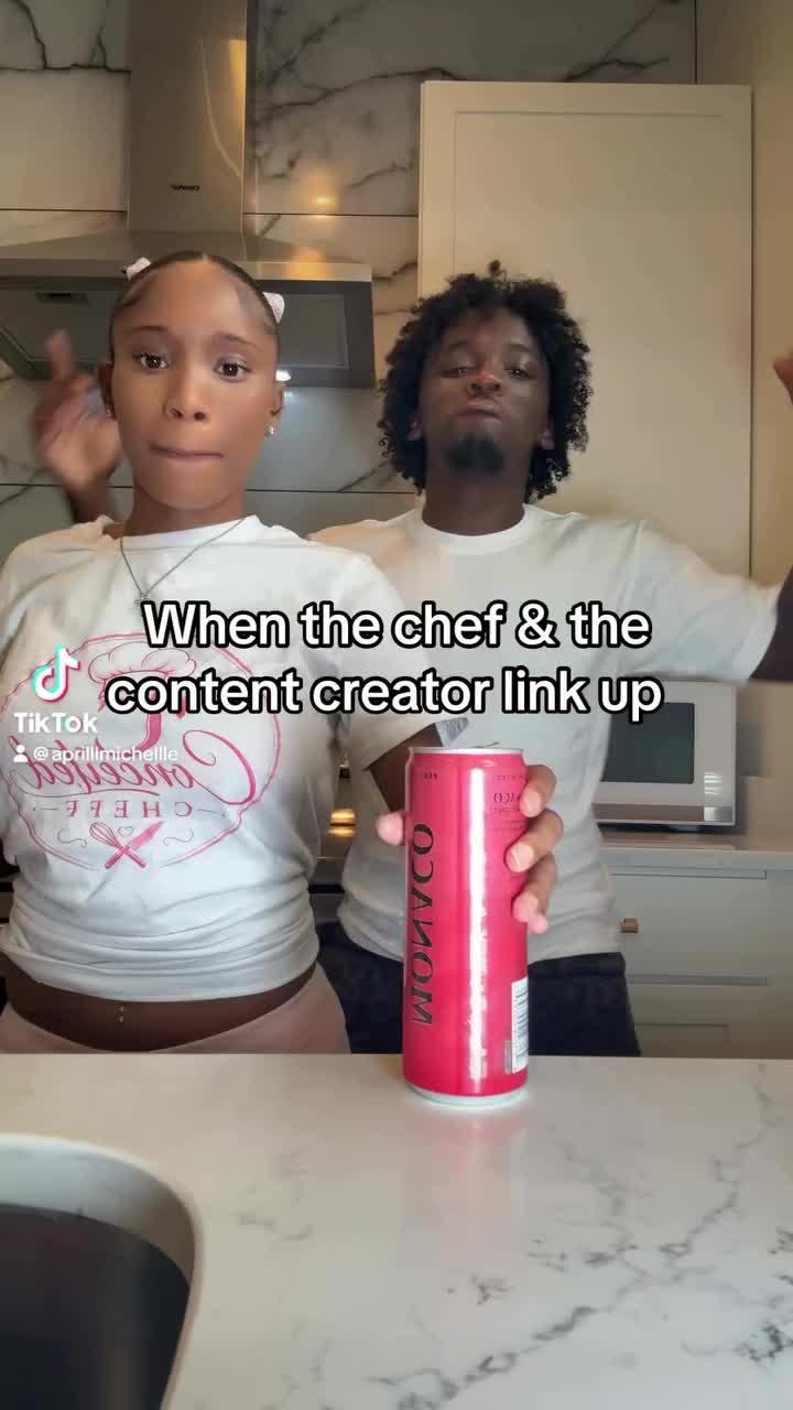@Twitch: hollyywoodkd