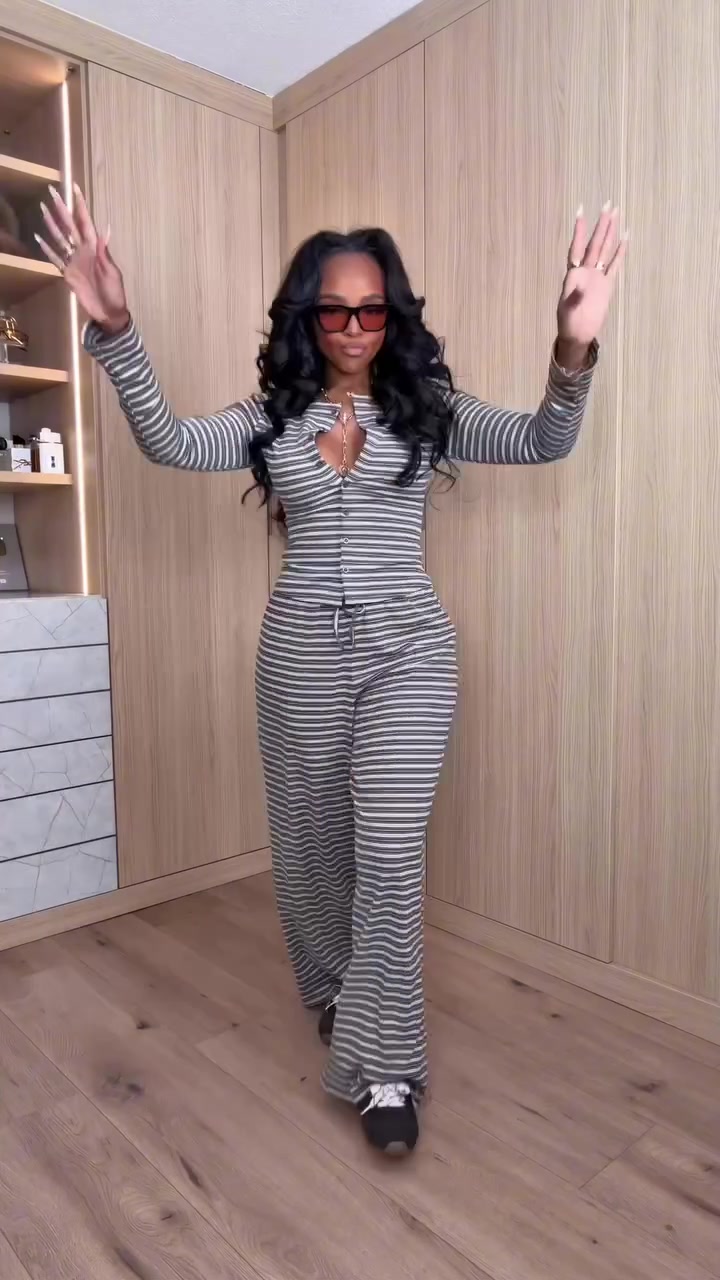 @Kira | Amazon Fashion Finds