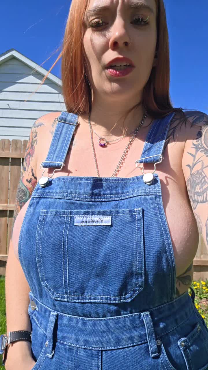 @Delilah