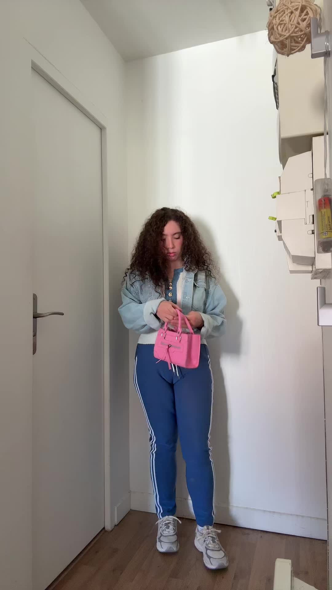 @Personne.