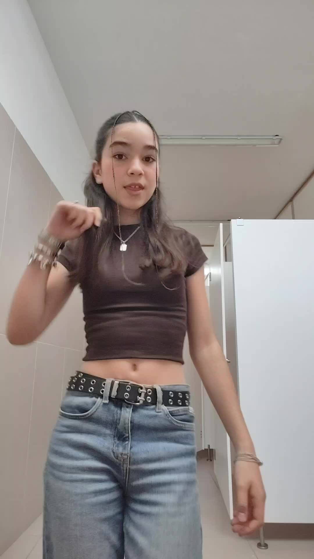 @🧸
