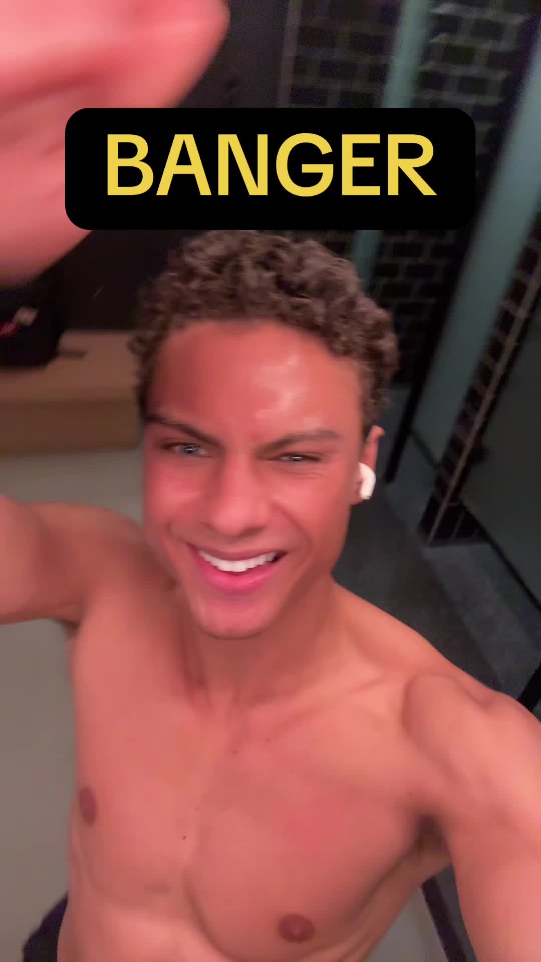 @justinvanderveen