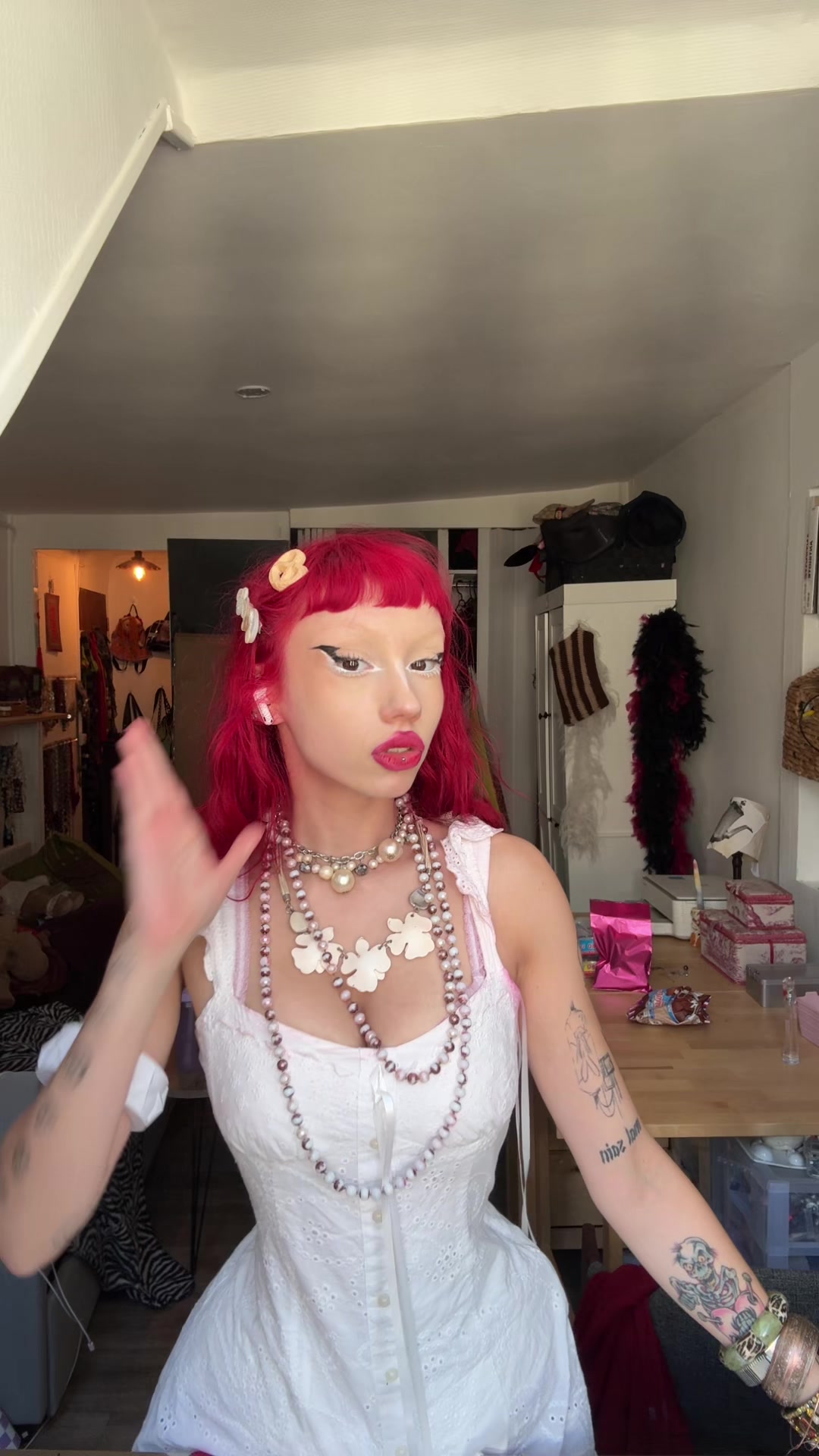 @lea_toute_rouge