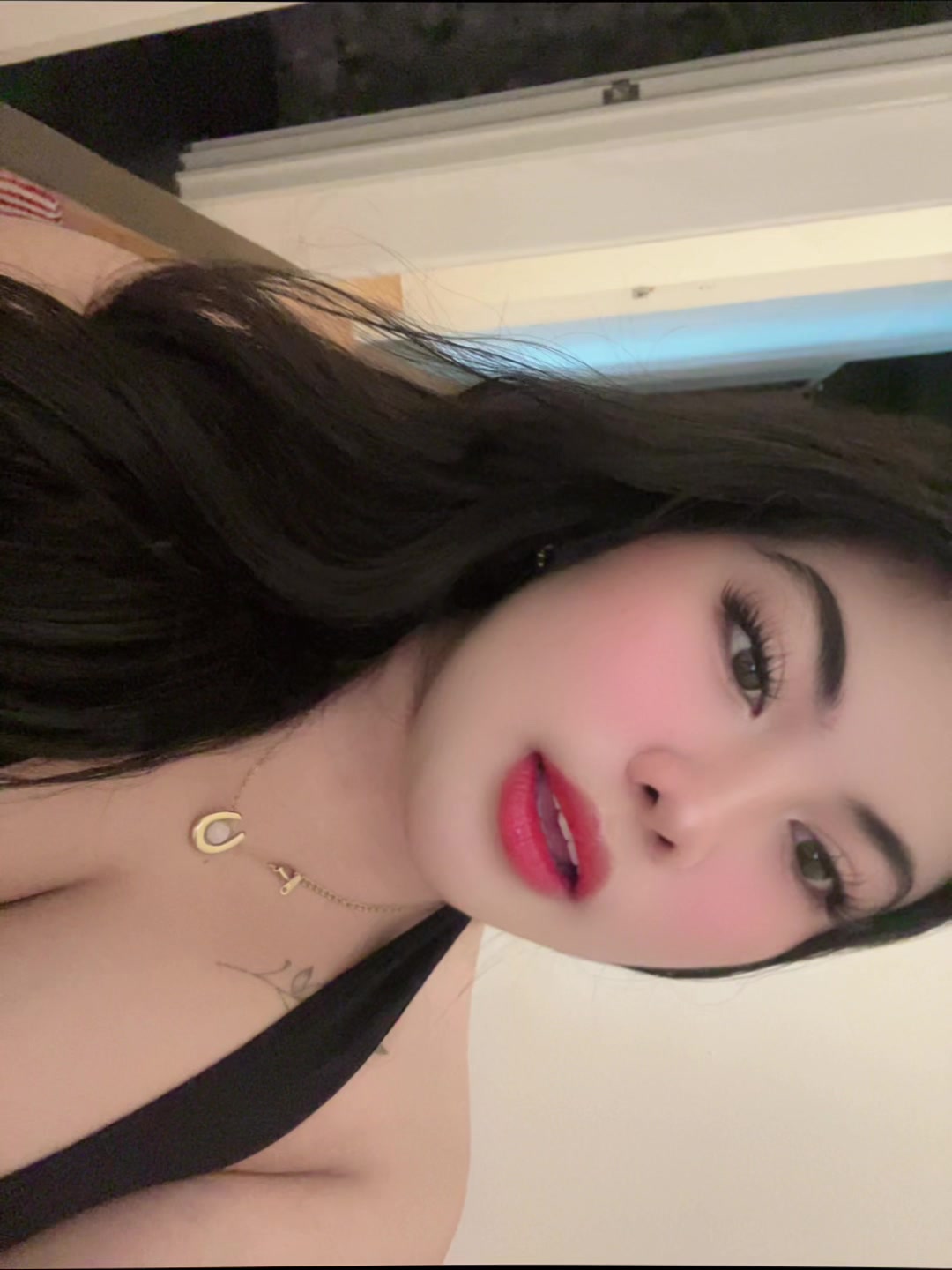 @Jhayaa_20