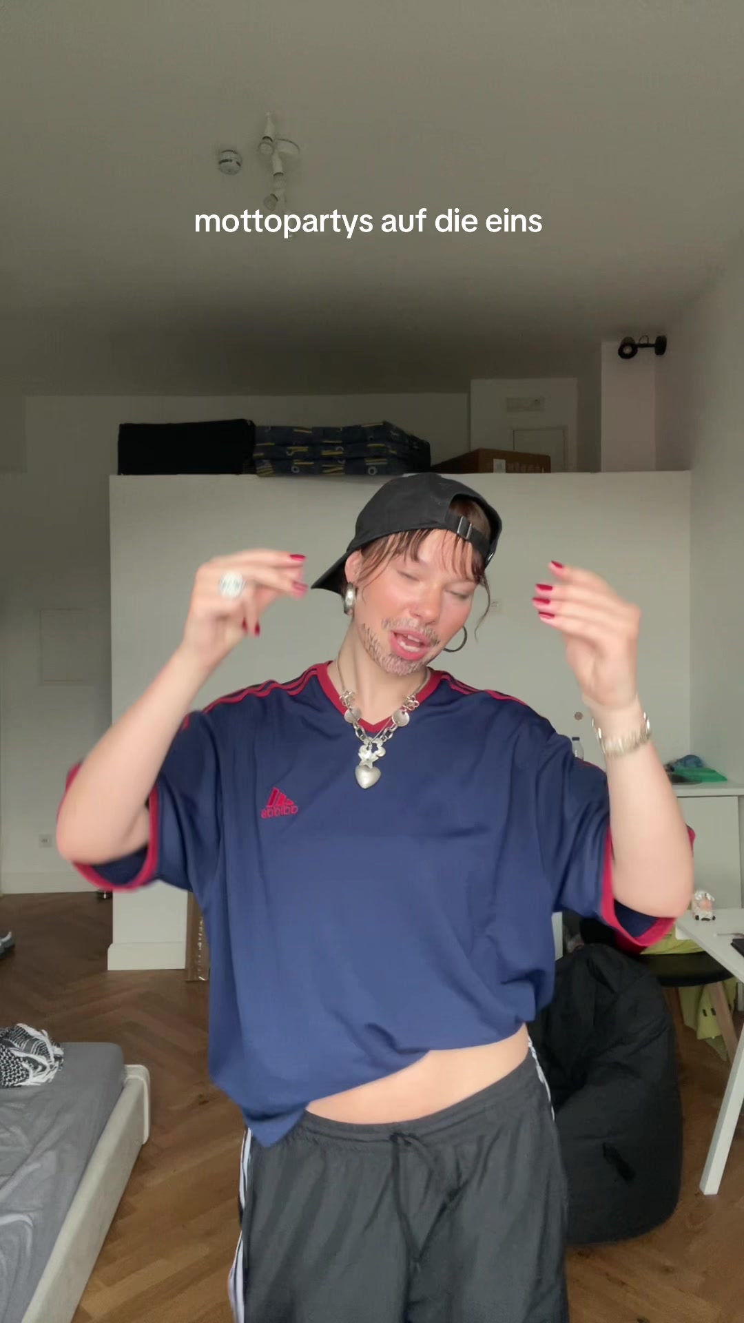 @ella ☆