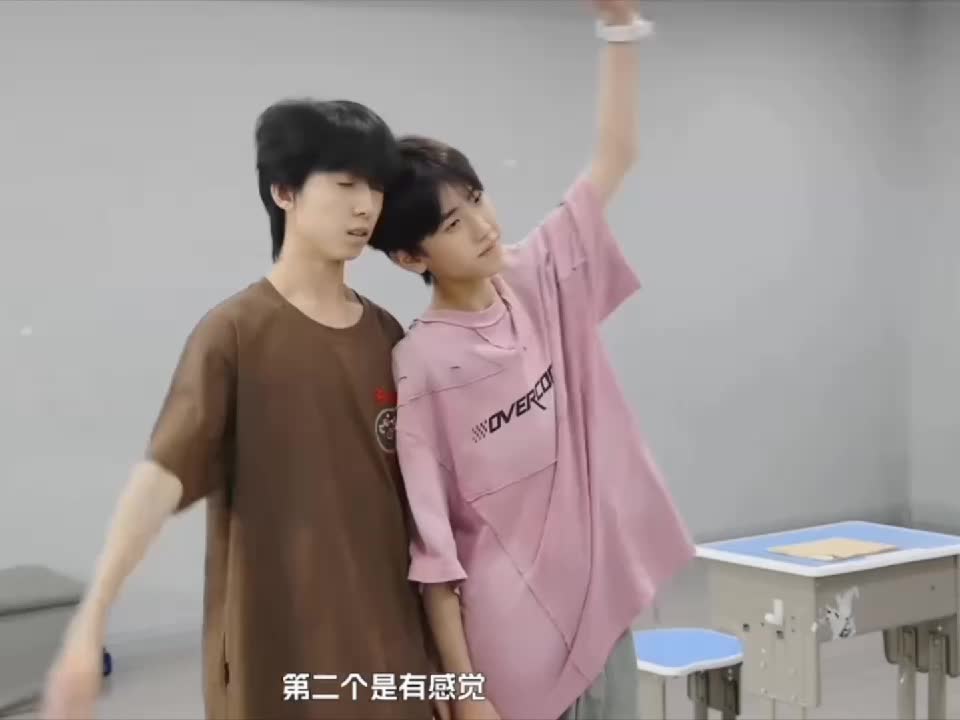 @TF家族-左奇函 ۶۟ৎ
