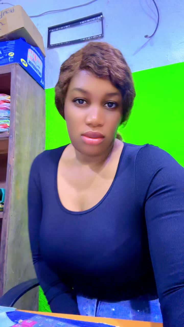 @Marie France 🇨🇮