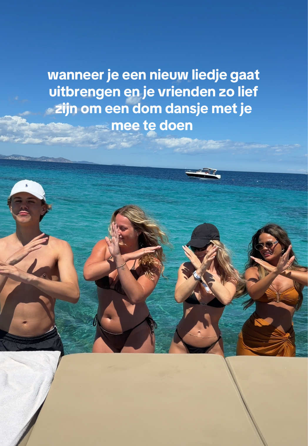 @Denise Kroes