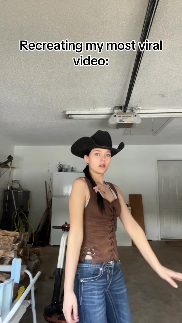 @Hannah 🩷🐴