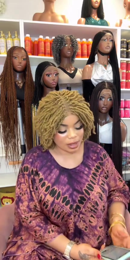 @WIG STUDIO PARIS