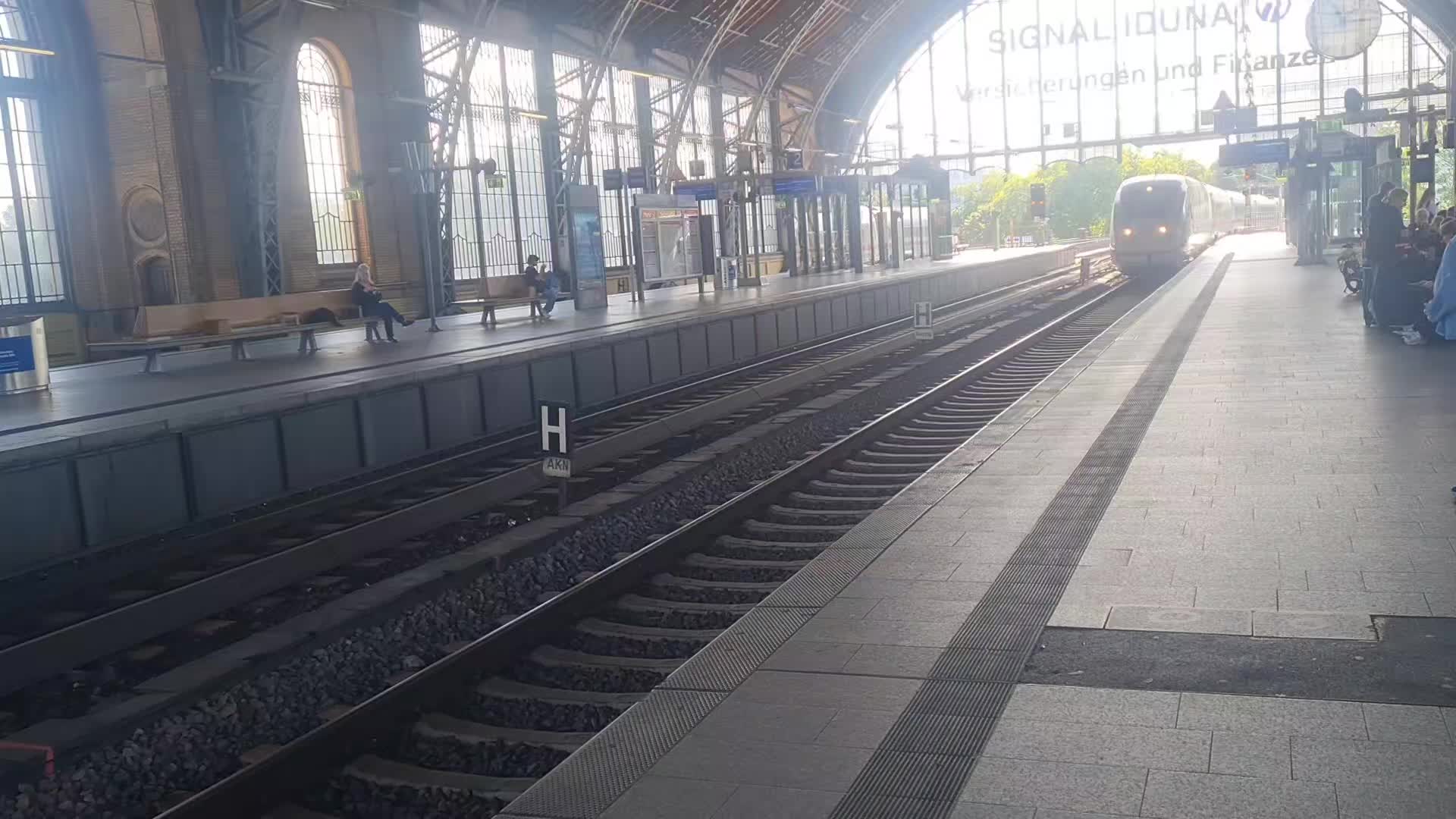 @Jerry #Bahnfotografie S-H DB/3
