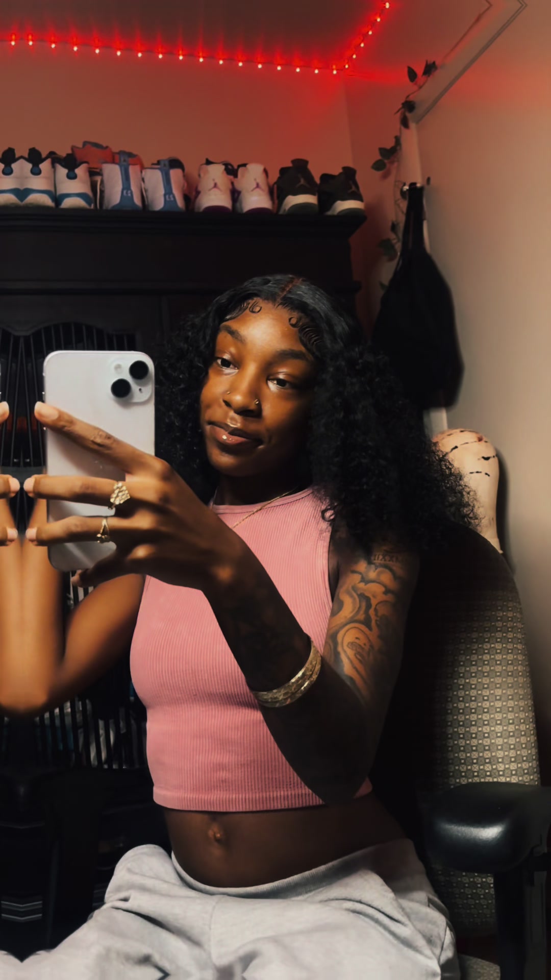 @_.heluvniyaa
