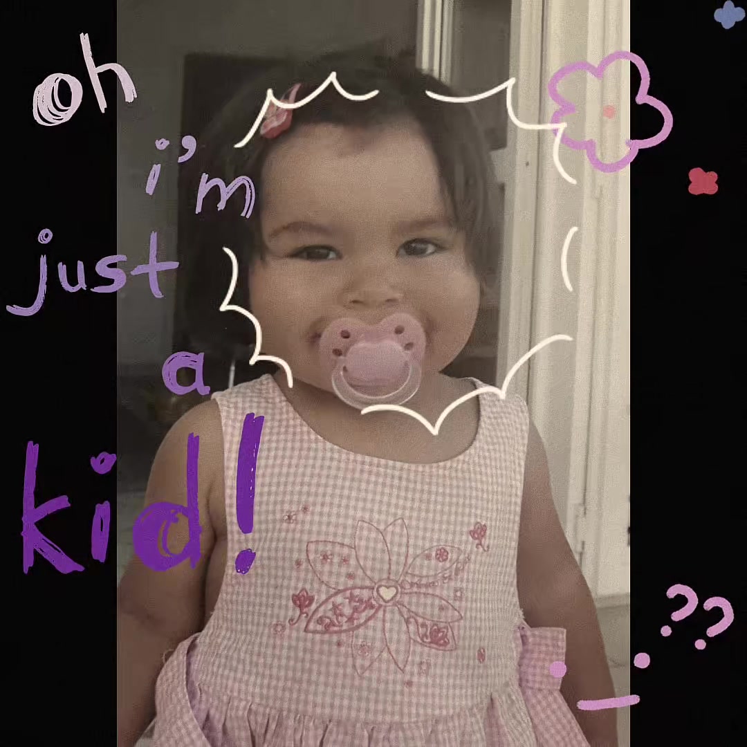 @𝒞𝓁𝒶𝓇𝒶‧₊&deg;