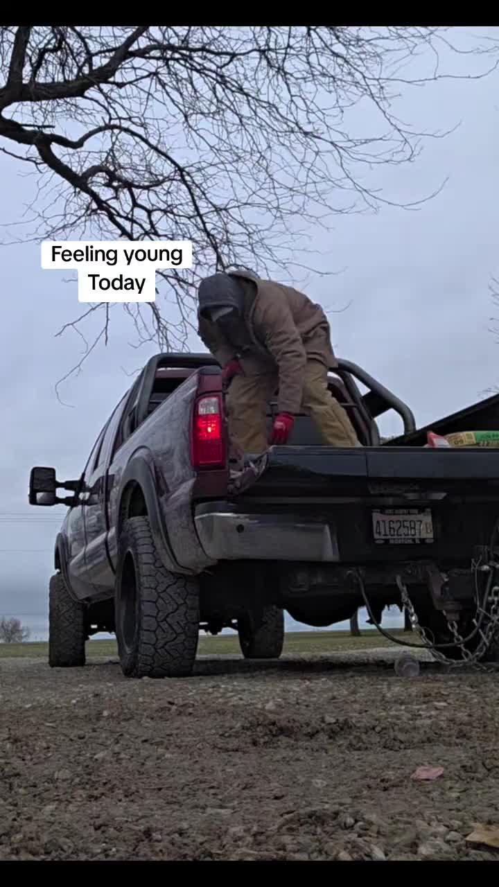 @RW