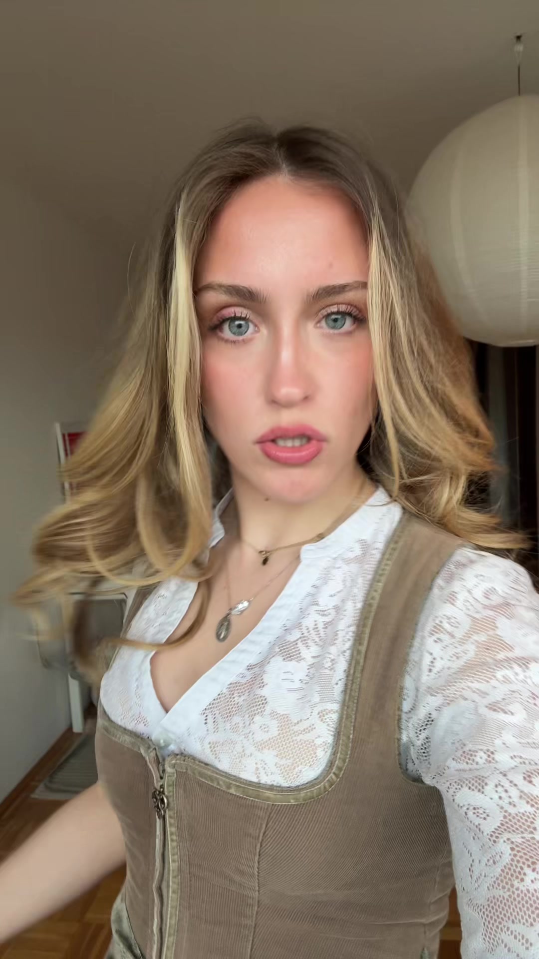 @alena ꩜🍸🪷 🍋&zwj;🟩🪩