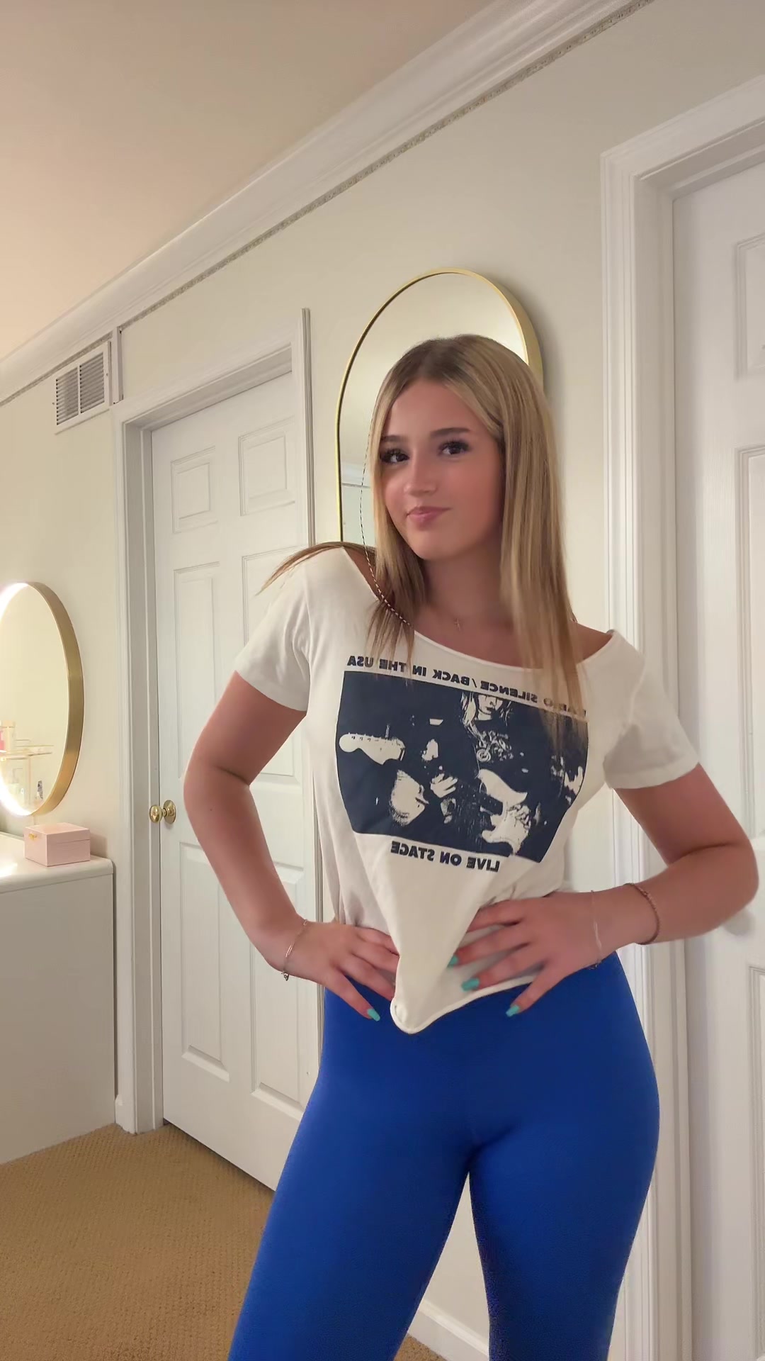 @ella