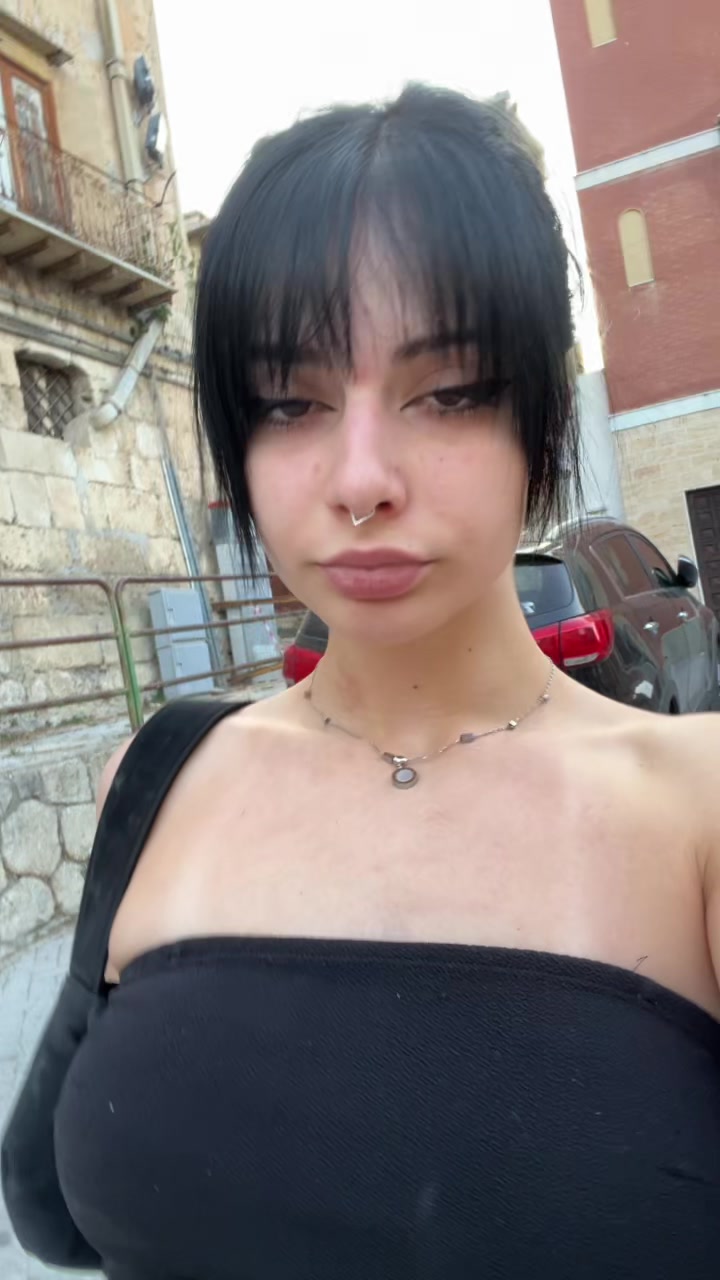 @Karol Conti