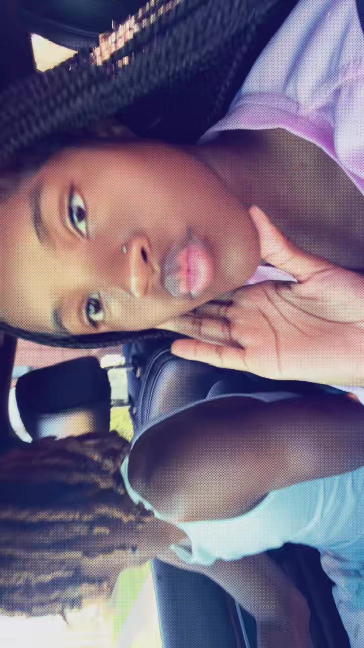@Imjusniaaa