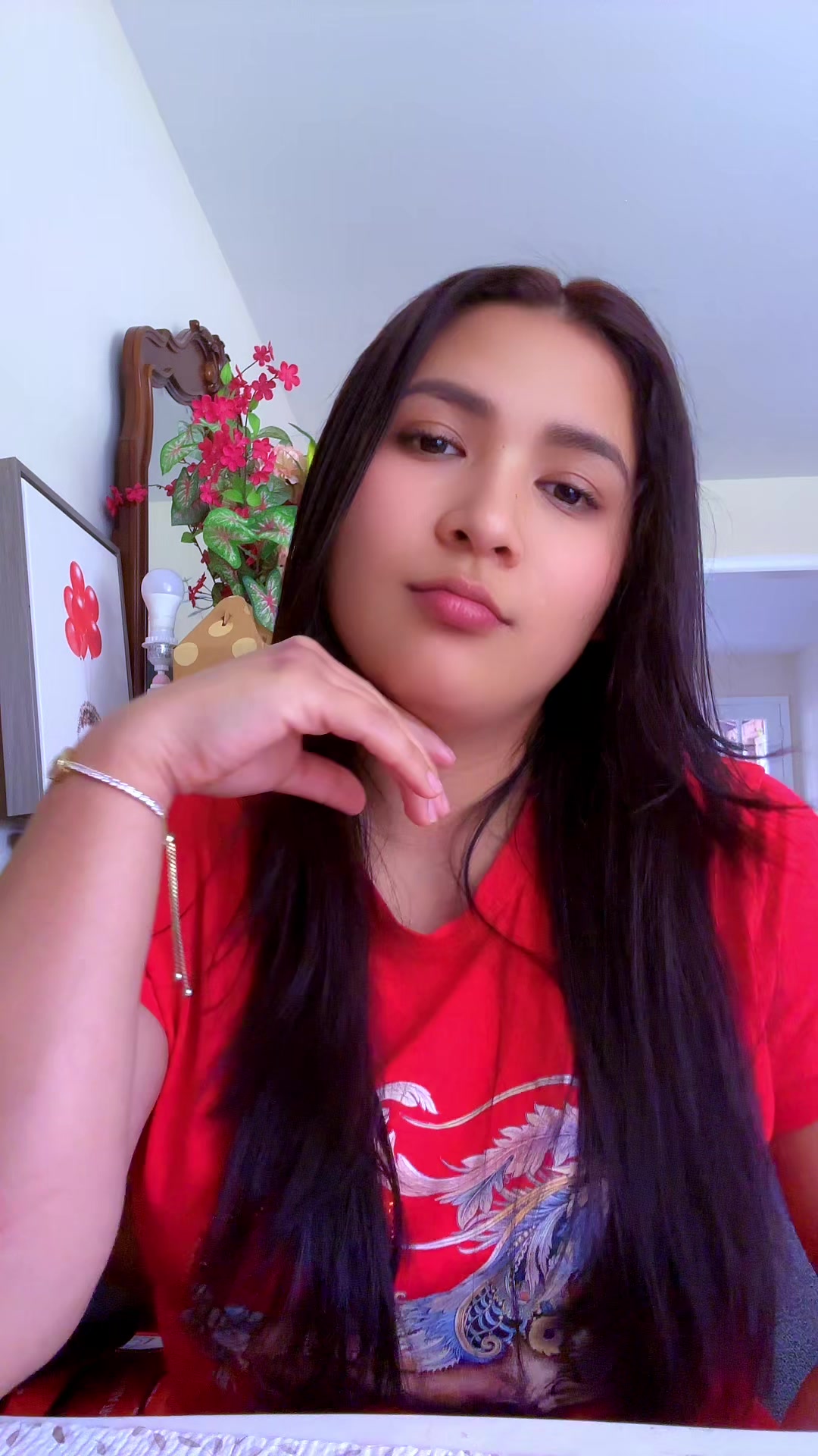 @Vanessa ✨️🦋