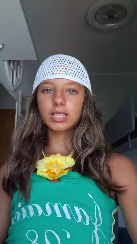@Cica_TEA🤍💜