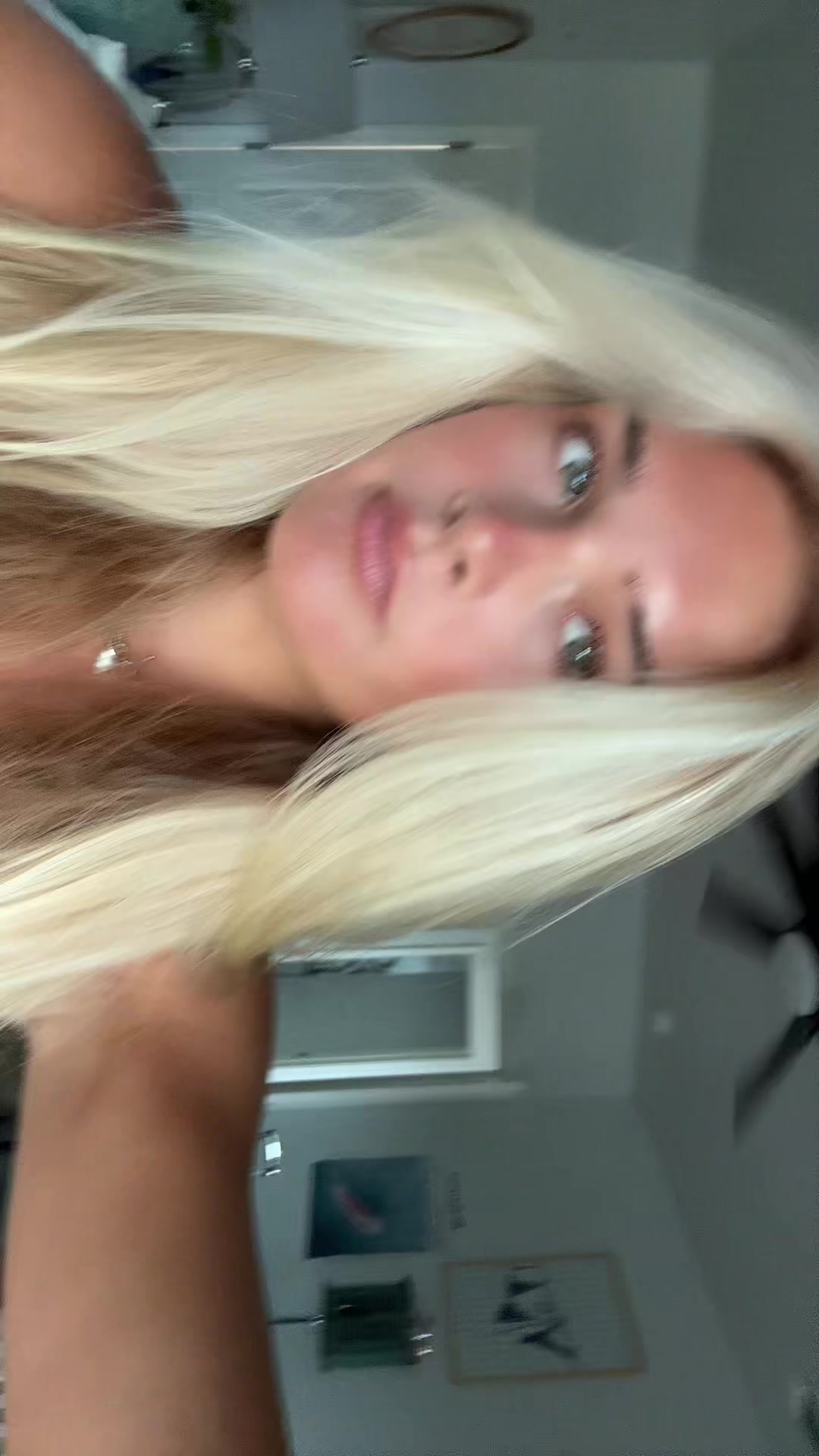 @_whodisdeva_