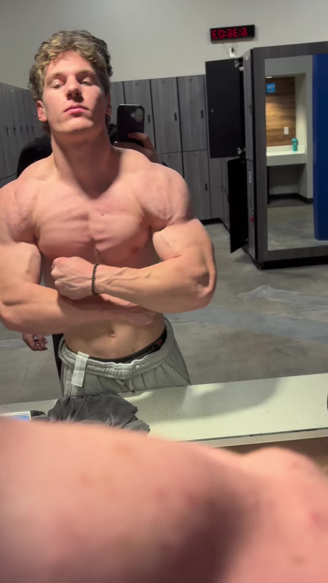 @Nicky Lifts