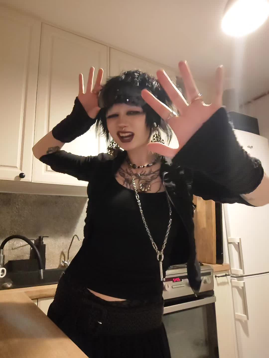 @𝖛𝖎𝖈𝖙𝖔𝖗𝖎𝖆