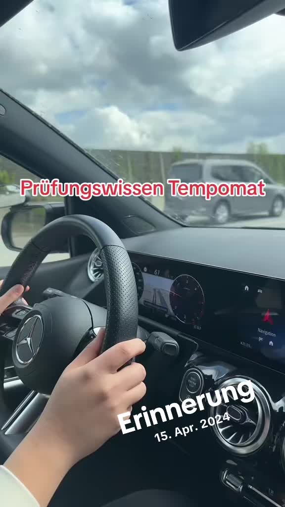 @Fahrlehrerin.Mina