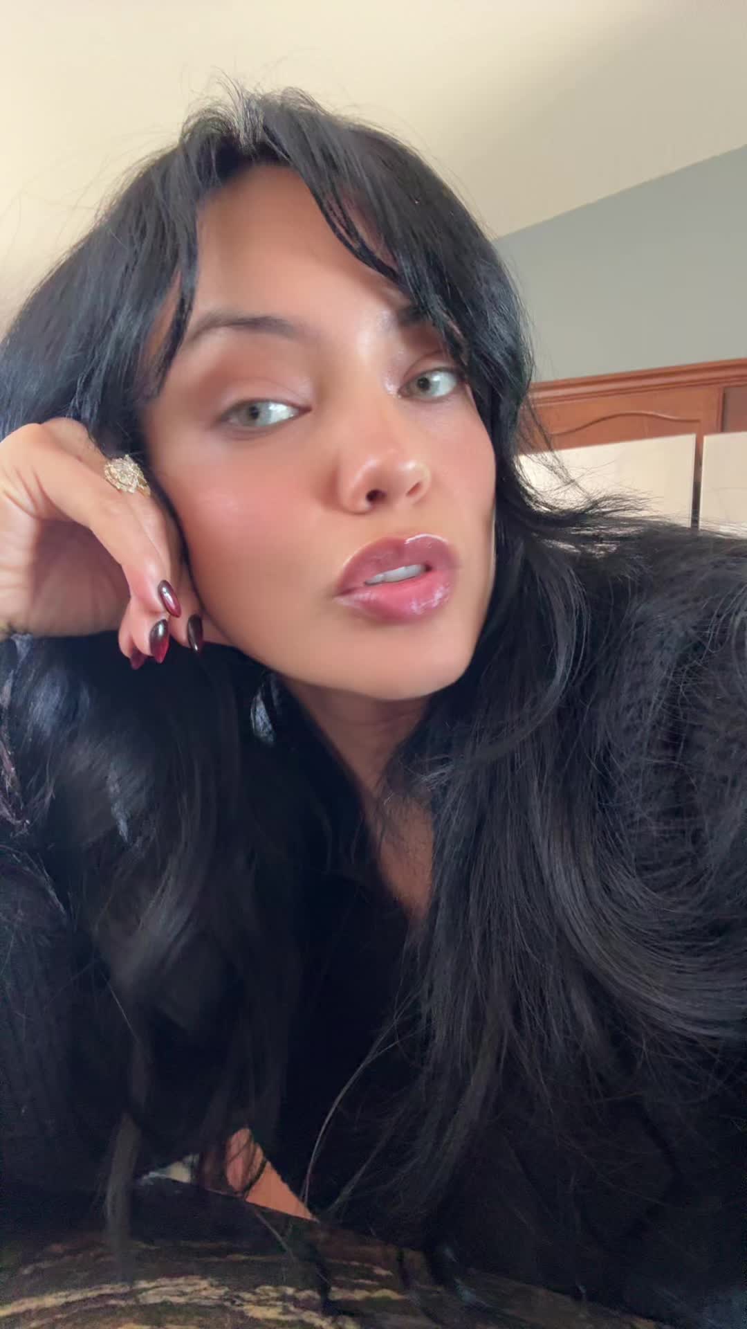 @xoconfidenti8l