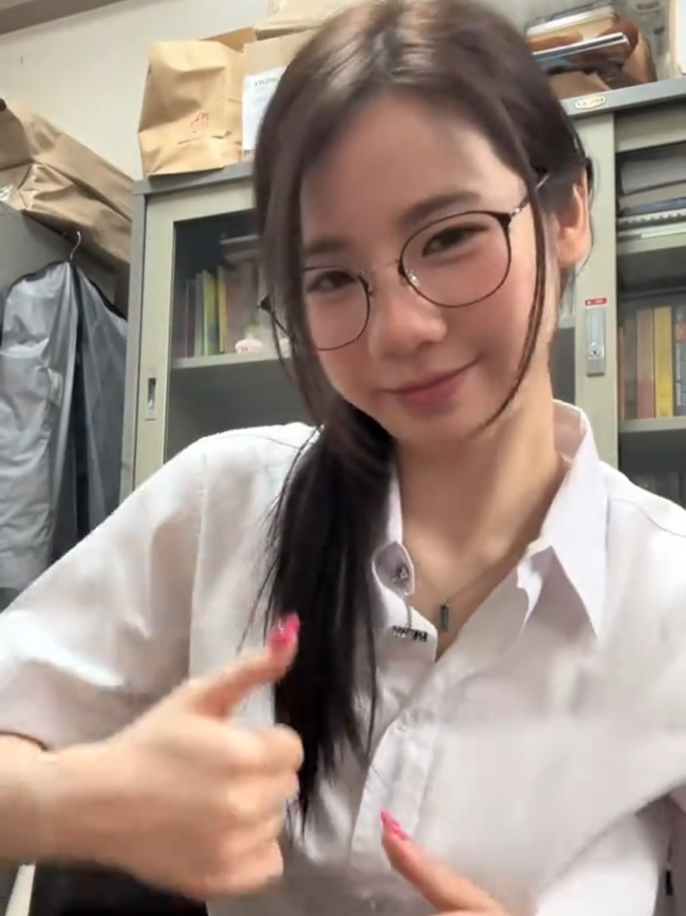 @T