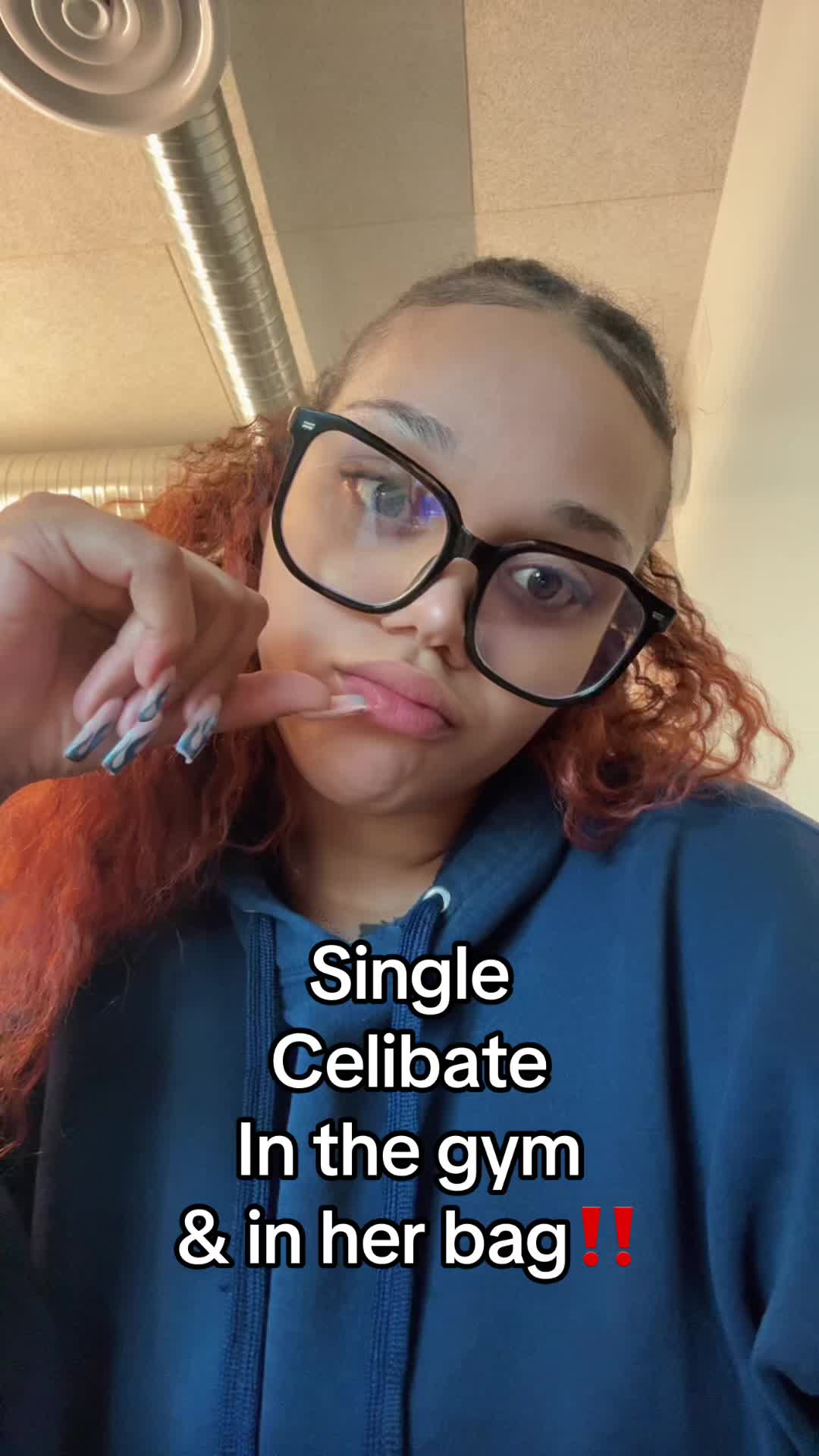 @Livv👑