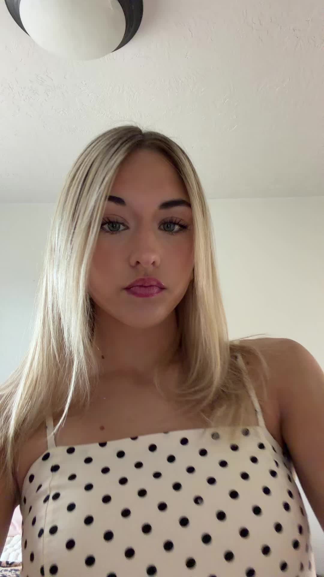 @⭐️EM⭐️