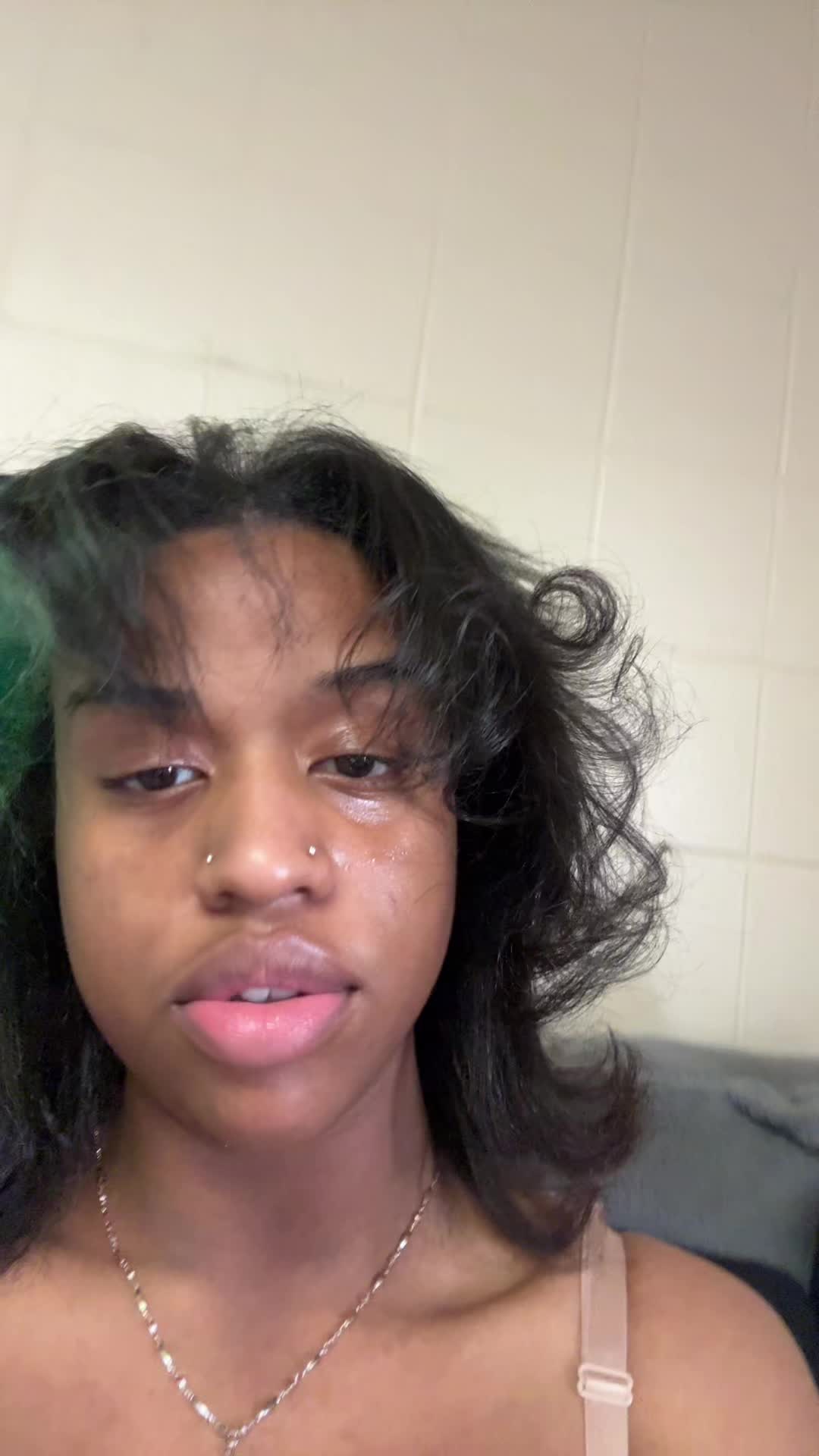 @Someemogirlinjersey