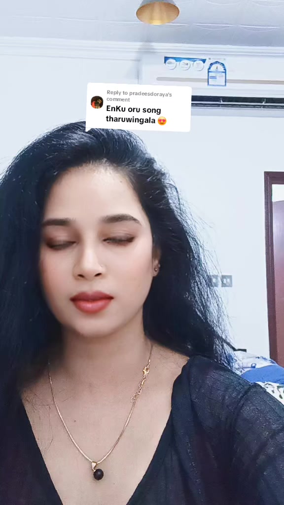 @🖤🤍nila🤍🖤