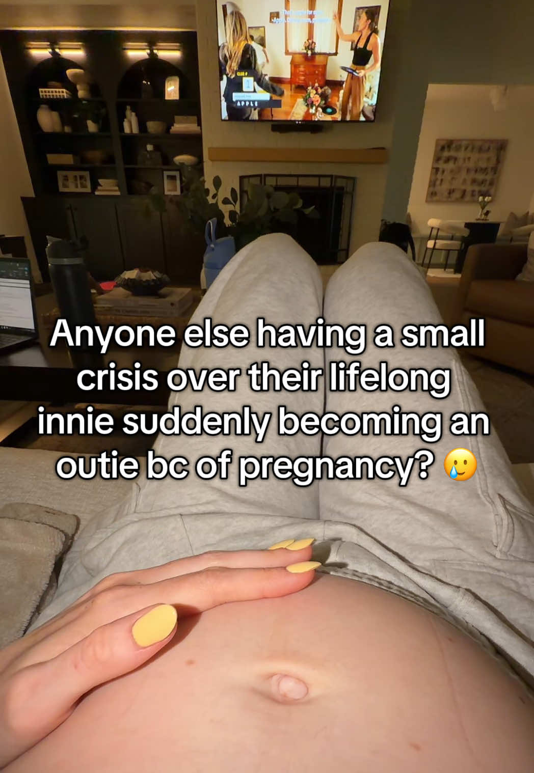 @beebzkneez