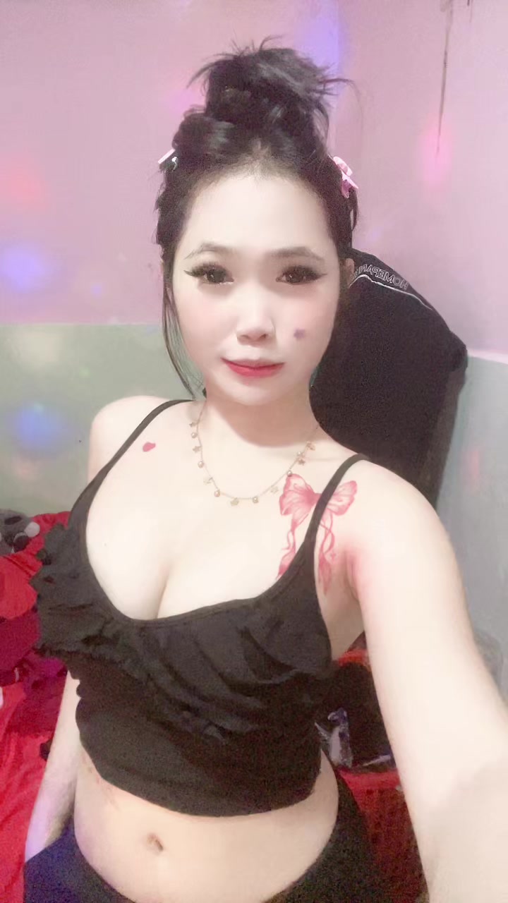 @Lyya