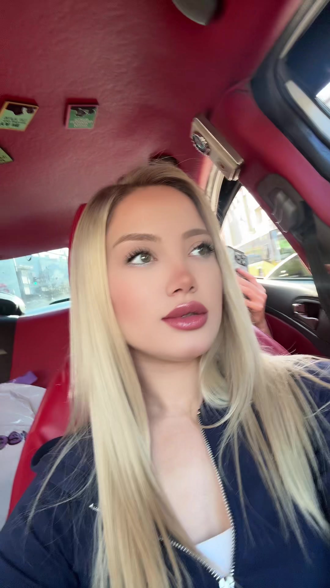 @Alya Küçük 🦄