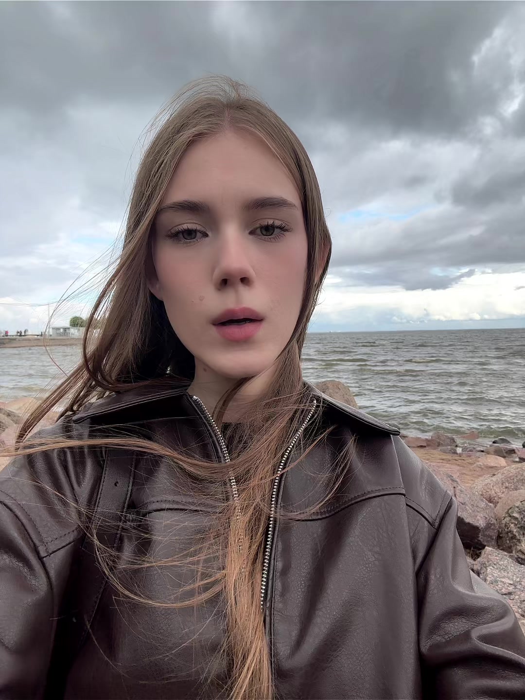 @не лиза