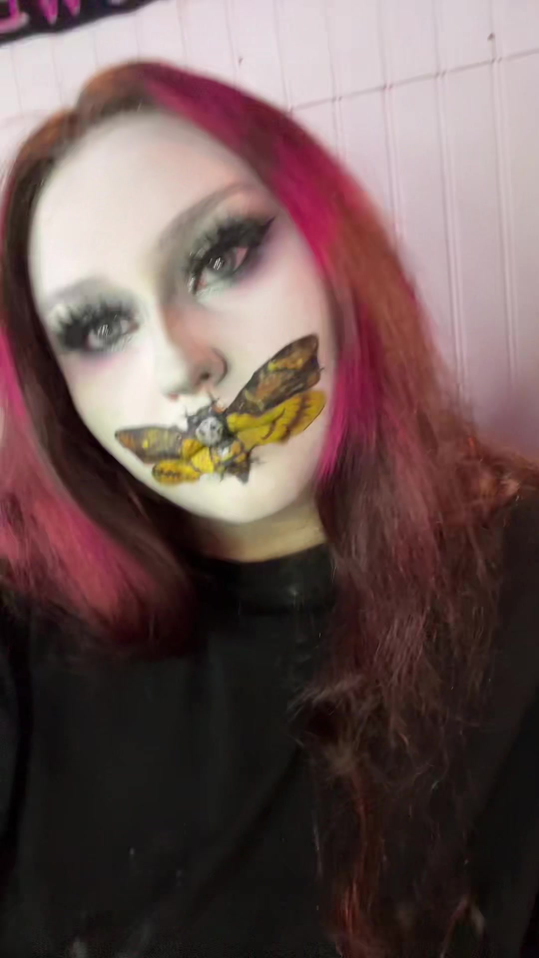 @Ellehalloween